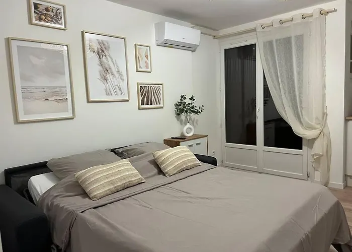 *la Pampa, Studio, Parking, Clim, Hopitaux/fac*