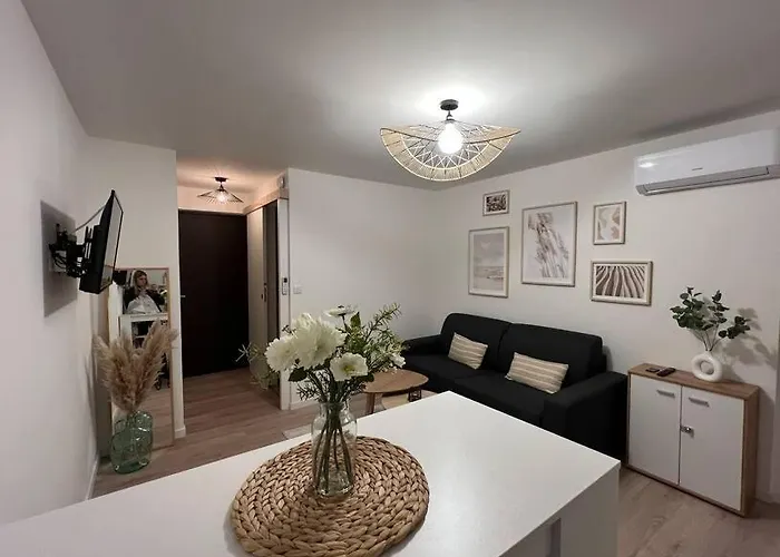 *la Pampa, Studio, Parking, Clim, Hopitaux/fac* * Μονπελιέ